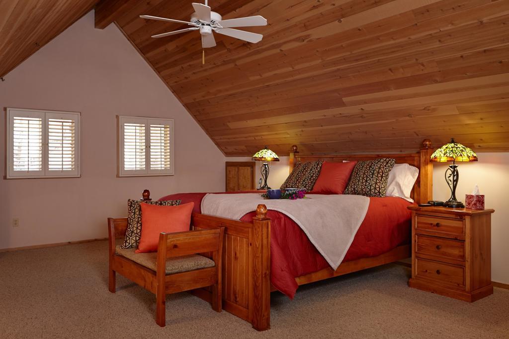 Creekside Lodge Idyllwild Ngoại thất bức ảnh
